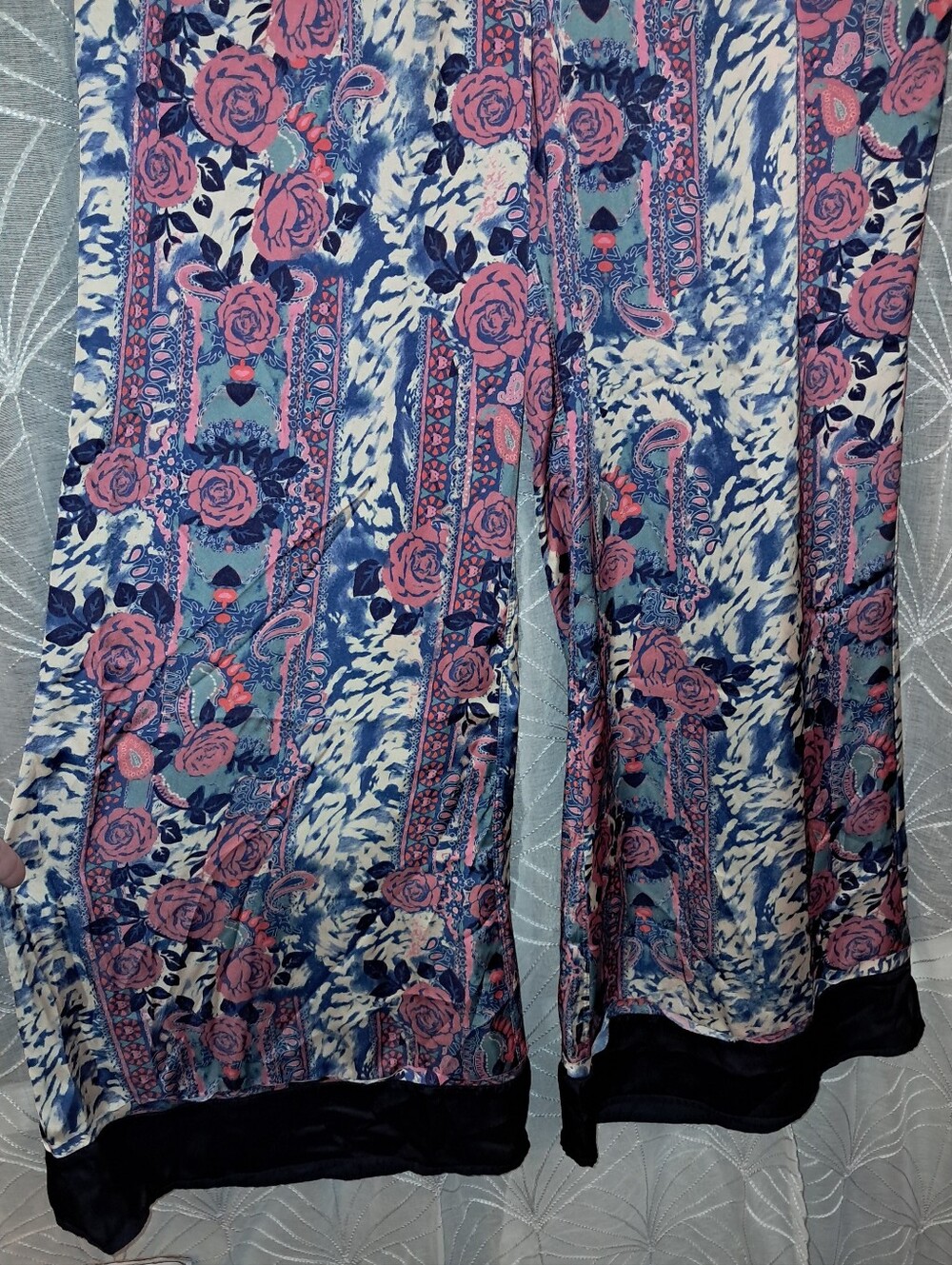 Intimately by Free People brand Women's size xs Flowy lounge floral design pant - Picture 3 of 8